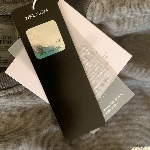 NWT Gameday Couture Detroit Lions Sweatshirt - Picture 5 of 6